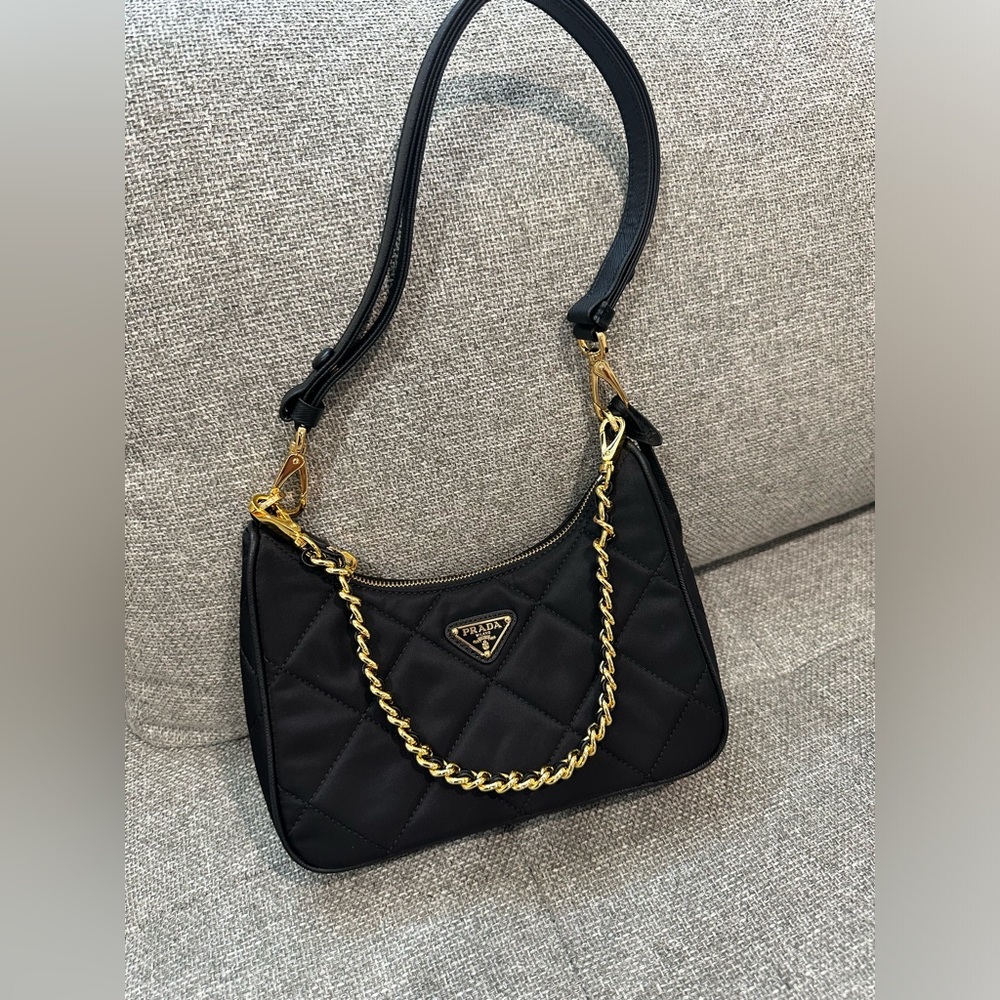 Re-Edition 1995 Chaîne Re-Nylon Mini Bag